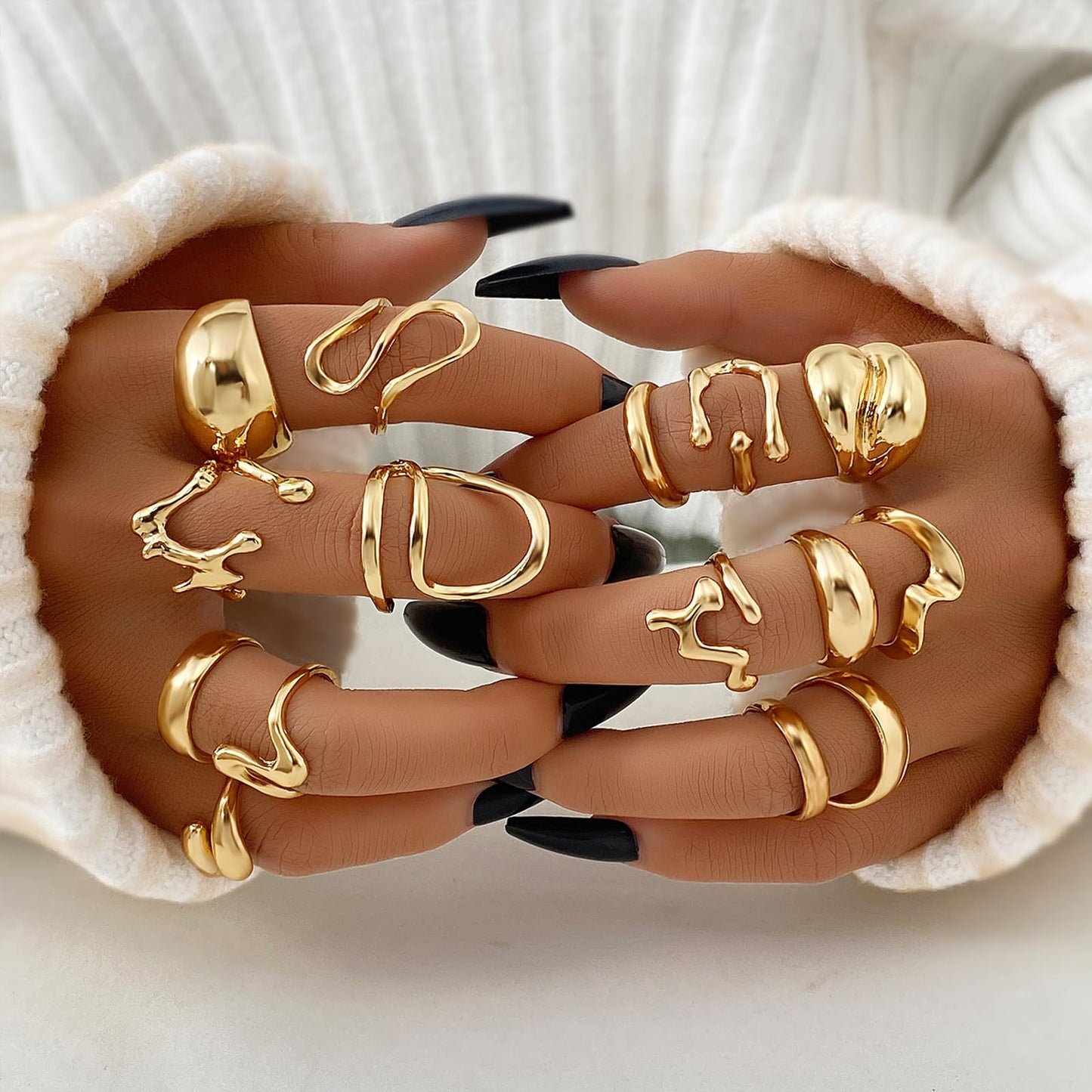 BAWDY Rich Girl Energy Rings ā Bold Dome 14K Plated
