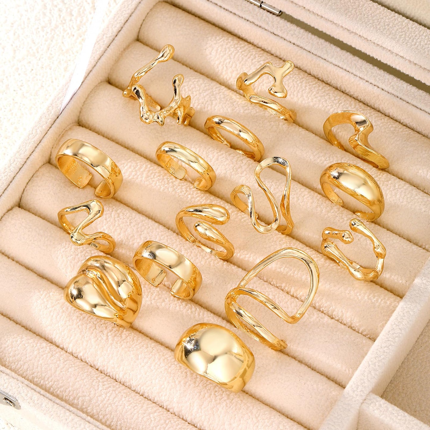 BAWDY Rich Girl Energy Rings ā Bold Dome 14K Plated