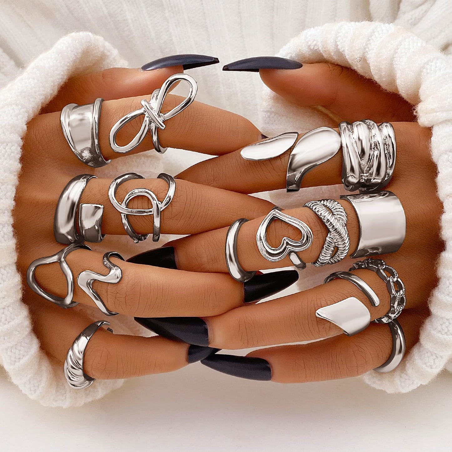 BAWDY Rich Girl Energy Rings ā Bold Dome 14K Plated