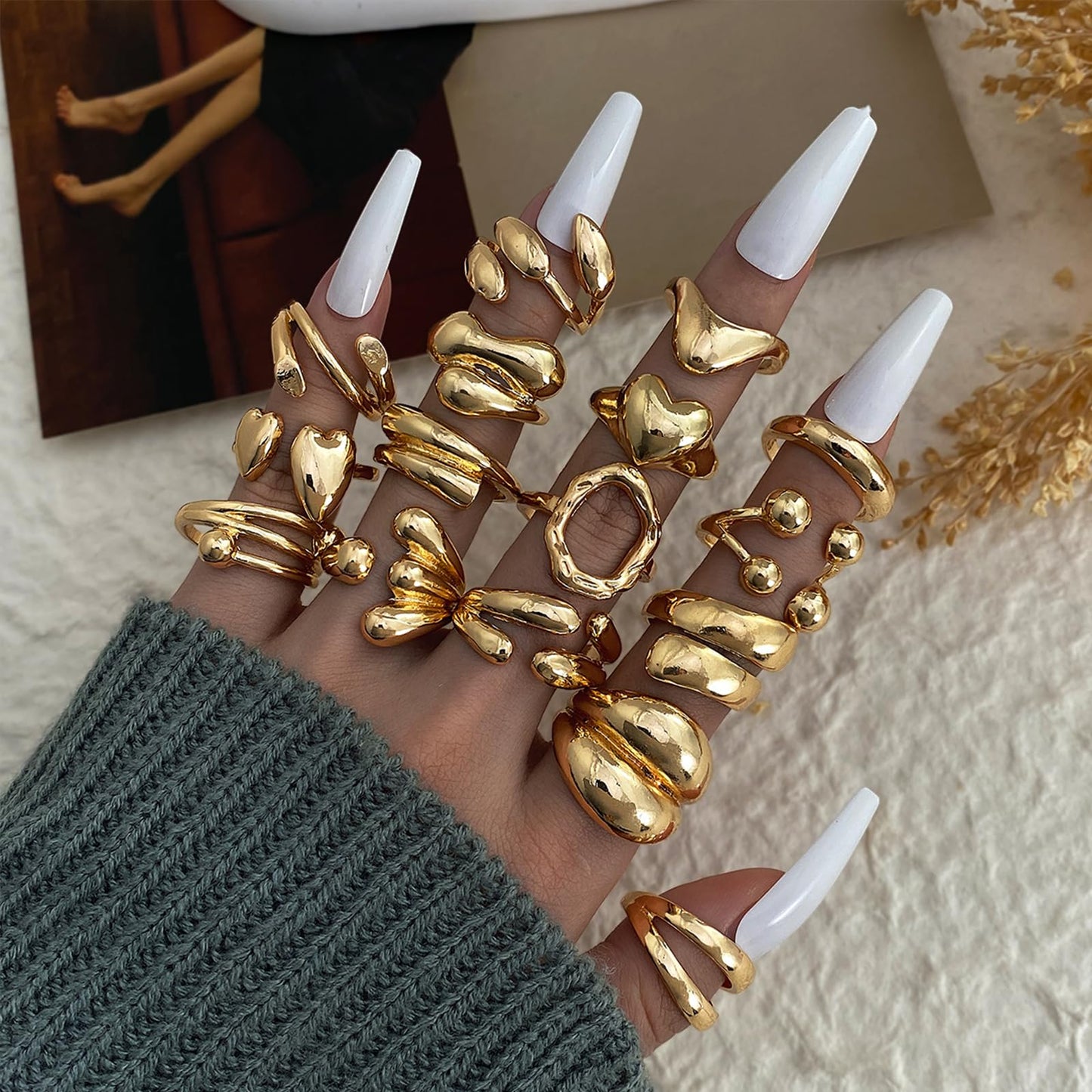 BAWDY Rich Girl Energy Rings ā Bold Dome 14K Plated